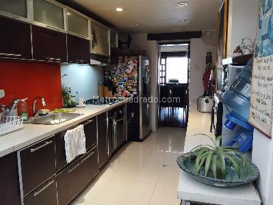 Casa de 4 alcobas en venta en Santa Barbara, Bogotá, 254 m² · foto 9 de 9