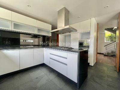 Casa en venta en La Calera, Bogotá · foto 9 de 19