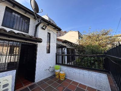 Casa de 5 alcobas en venta en Chapinero Alto, Bogotá, 260 m² · foto 6 de 10