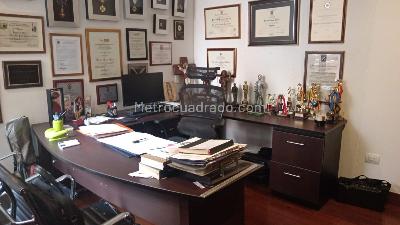 Apartamento de 4 alcobas en venta en Nogales De La Colina, Bogotá, 269 m² · foto 11 de 20