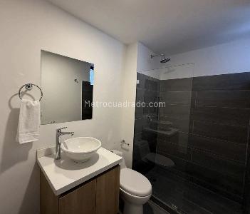 Apartaestudio en venta en El Nogal, Bogotá, 38 m² · foto 5 de 6