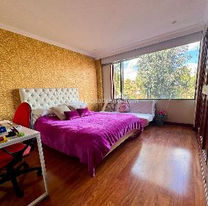 Apartamento en venta en Las Rosales, Bogotá · foto 10 de 16