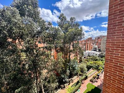 Apartamento en venta en Las Rosales, Bogotá · foto 12 de 16