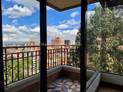 Apartamento en venta en Las Rosales, Bogotá · foto 13 de 16
