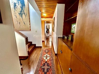 Apartamento en venta en Las Rosales, Bogotá · foto 8 de 16