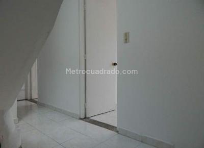 Apartamento de 5 alcobas en venta en Bachue, Bogotá, 100 m² · foto 5 de 12