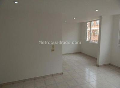 Apartamento de 5 alcobas en venta en Bachue, Bogotá, 100 m² · foto 8 de 12