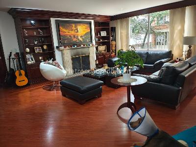 Apartamento de 3 alcobas en venta en Chico, Bogotá, 160 m² · foto 3 de 17