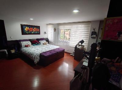 Apartamento de 3 alcobas en venta en Chico, Bogotá, 160 m² · foto 5 de 17