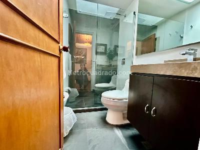 Apartamento en venta en Los Rosales, Bogotá · foto 7 de 16