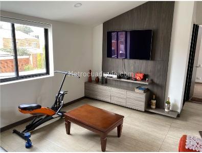 Casa de 3 alcobas en venta en Niza Cordoba, Bogotá, 182 m² · foto 5 de 20