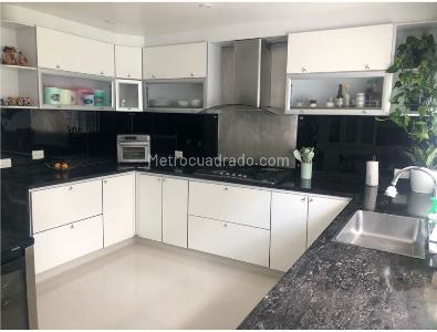 Casa en venta en Niza, Bogotá · foto 7 de 20