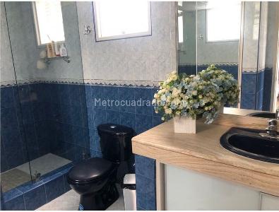 Casa en venta en Niza, Bogotá · foto 8 de 20