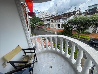 Casa de 4 alcobas en venta en Fontana Real, Bucaramanga, 197 m² · foto 5 de 10