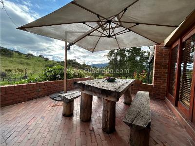 Casa en venta en Betania, La Calera · foto 12 de 20