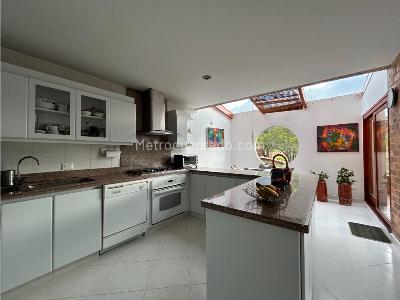 Casa en venta en Betania, La Calera · foto 2 de 20