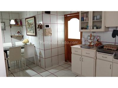 Apartamento en venta en Santa Barbara, Bogotá · foto 14 de 16