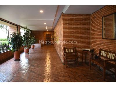 Apartamento en venta en Chico, Bogotá · foto 3 de 20