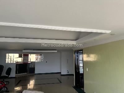 Apartamento de 5 alcobas en venta en Sotomayor, Bucaramanga, 260 m² · foto 2 de 10