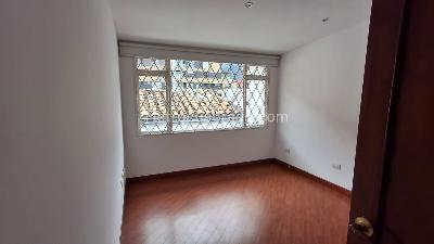Casa de 4 alcobas en venta en Santa Paula, Bogotá, 285 m² · foto 5 de 20