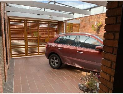 Casa de 3 alcobas en venta en Niza Cordoba, Bogotá, 176 m² · foto 18 de 20