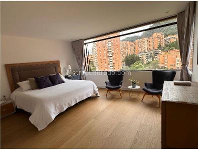 Apartamento de 4 alcobas en venta en Santa Barbara Oriental, Bogotá, 252 m² · foto 5 de 20