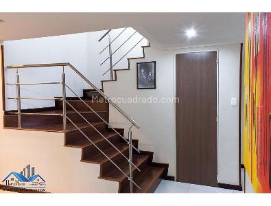 Casa de 5 alcobas en venta en Pasadena, Bogotá, 300 m² · foto 7 de 11