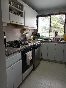 Apartamento de 2 alcobas en venta en Bella Suiza, Bogotá, 143 m² · foto 9 de 18