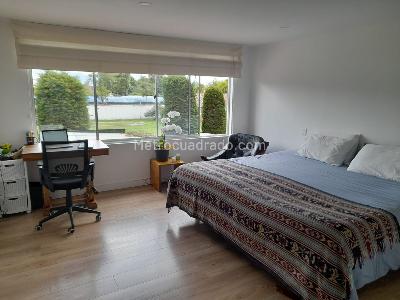 Casa de 5 alcobas en venta en San Jose De Bavaria, Bogotá, 445 m² · foto 10 de 15