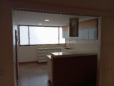 Apartamento en venta en Los Rosales, Bogotá · foto 10 de 20
