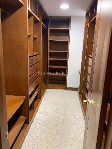 Apartamento en venta en La Carolina, Bogotá · foto 10 de 20