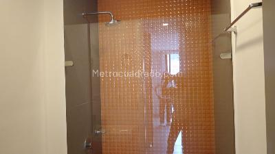 Apartaestudio en venta en Centro Internacional Bavaria, Bogotá, 54 m² · foto 16 de 19