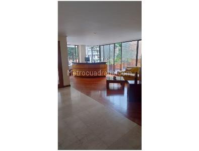 Apartamento de 4 alcobas en venta en Santa Paula, Bogotá, 181 m² · foto 16 de 20
