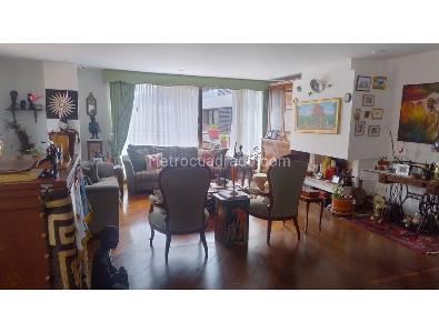 Apartamento de 4 alcobas en venta en Santa Paula, Bogotá, 181 m² · foto 3 de 20
