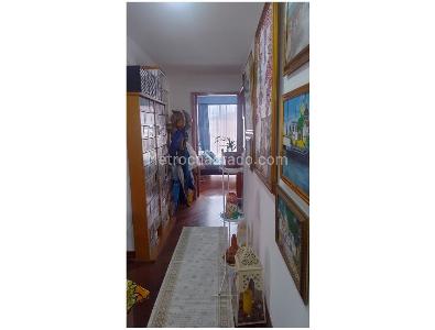 Apartamento de 4 alcobas en venta en Santa Paula, Bogotá, 181 m² · foto 8 de 20