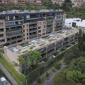 Casa de 3 alcobas en venta en Santa Barbara Alta, Bogotá, 416 m² · foto 2 de 20