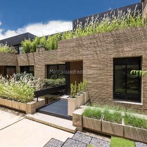 Casa de 3 alcobas en venta en Santa Barbara Alta, Bogotá, 416 m² · foto 4 de 20
