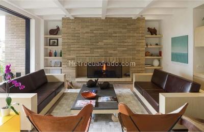 Casa de 3 alcobas en venta en Santa Barbara Alta, Bogotá, 416 m² · foto 5 de 20