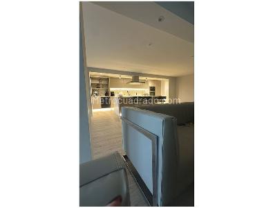Casa de 5 alcobas en venta en San Jose De Bavaria, Bogotá, 762 m² · foto 4 de 15