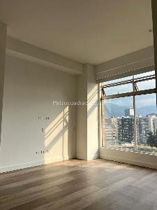 Apartamento de 2 alcobas en venta en Chico Norte, Bogotá, 135 m² · foto 16 de 19