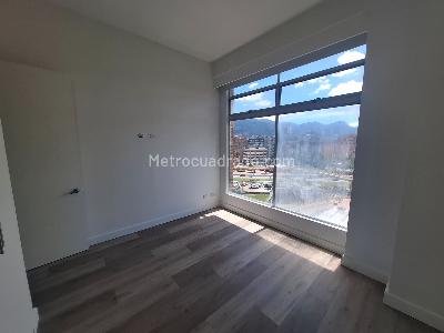 Apartamento de 2 alcobas en venta en Chico Norte, Bogotá, 135 m² · foto 18 de 19
