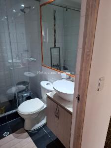 Apartamento de 2 alcobas en venta en Chico Norte, Bogotá, 135 m² · foto 14 de 19