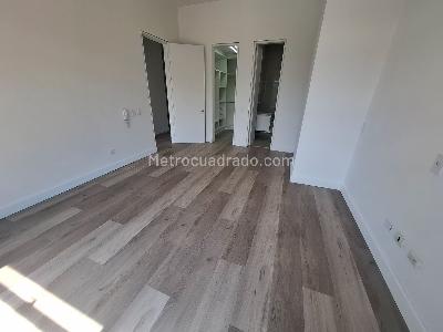 Apartamento de 2 alcobas en venta en Chico Norte, Bogotá, 135 m² · foto 19 de 19