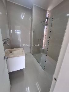 Apartamento de 2 alcobas en venta en Chico Norte, Bogotá, 135 m² · foto 17 de 19