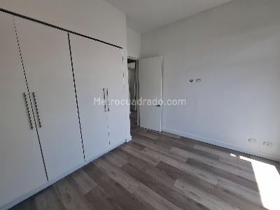 Apartamento de 2 alcobas en venta en Chico Norte, Bogotá, 135 m² · foto 13 de 19