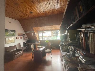 Casa de 3 alcobas en venta en Santa Ana Occidental, Bogotá, 261 m² · foto 2 de 20