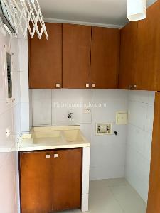 Apartamento de 2 alcobas en venta en Santa Barbara, Bogotá, 100 m² · foto 2 de 10