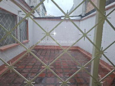 Casa de 5 alcobas en venta en Nuevo Contry, Bogotá, 293 m² · foto 7 de 16