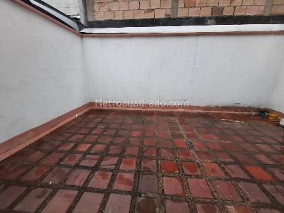 Casa de 5 alcobas en venta en Nuevo Contry, Bogotá, 293 m² · foto 8 de 16
