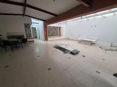 Casa de 5 alcobas en venta en Nuevo Contry, Bogotá, 293 m² · foto 4 de 16